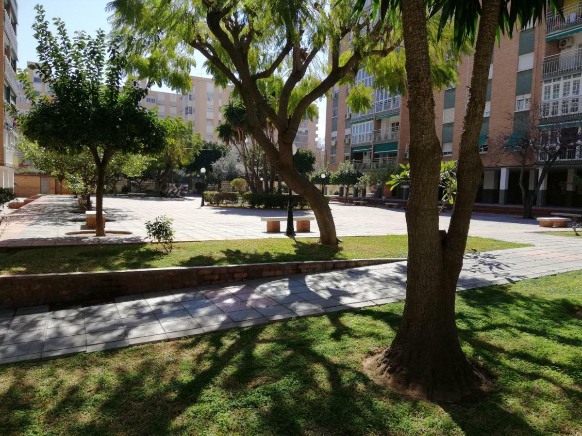 Apartamento Aurora Málaga Exterior foto