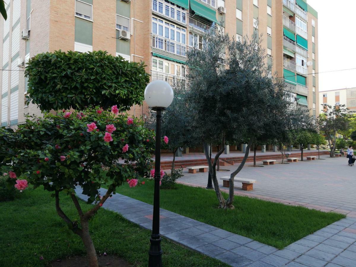Apartamento Aurora Málaga Exterior foto
